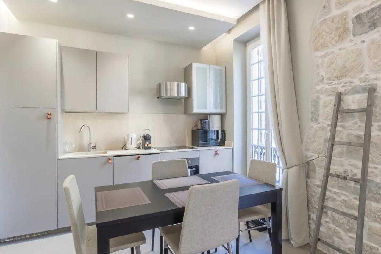 Private Apartment Located In The "Carre D'Or Nice" Exterior foto